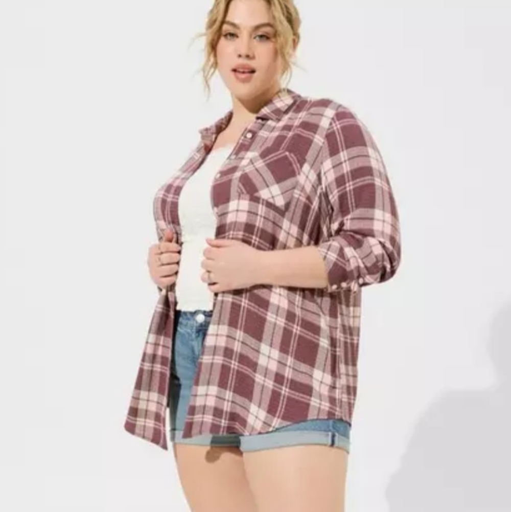 Torrid Lizzie Crinkle Flannel Gauze Button Up Tunic Top Comet Plaid Rose Taupe 1